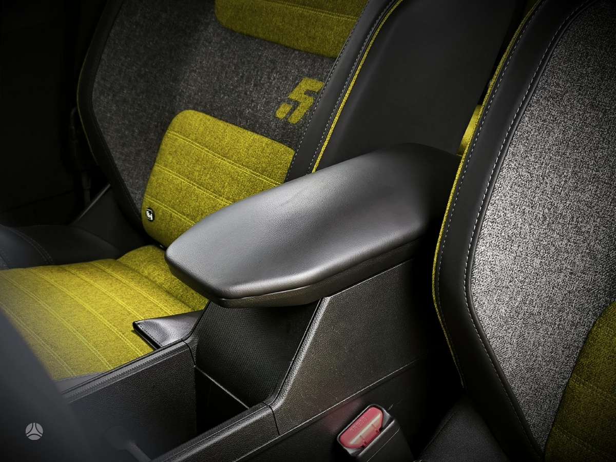 Renault 5 E-Tech, 52 кВт·ч, Хэтчбек