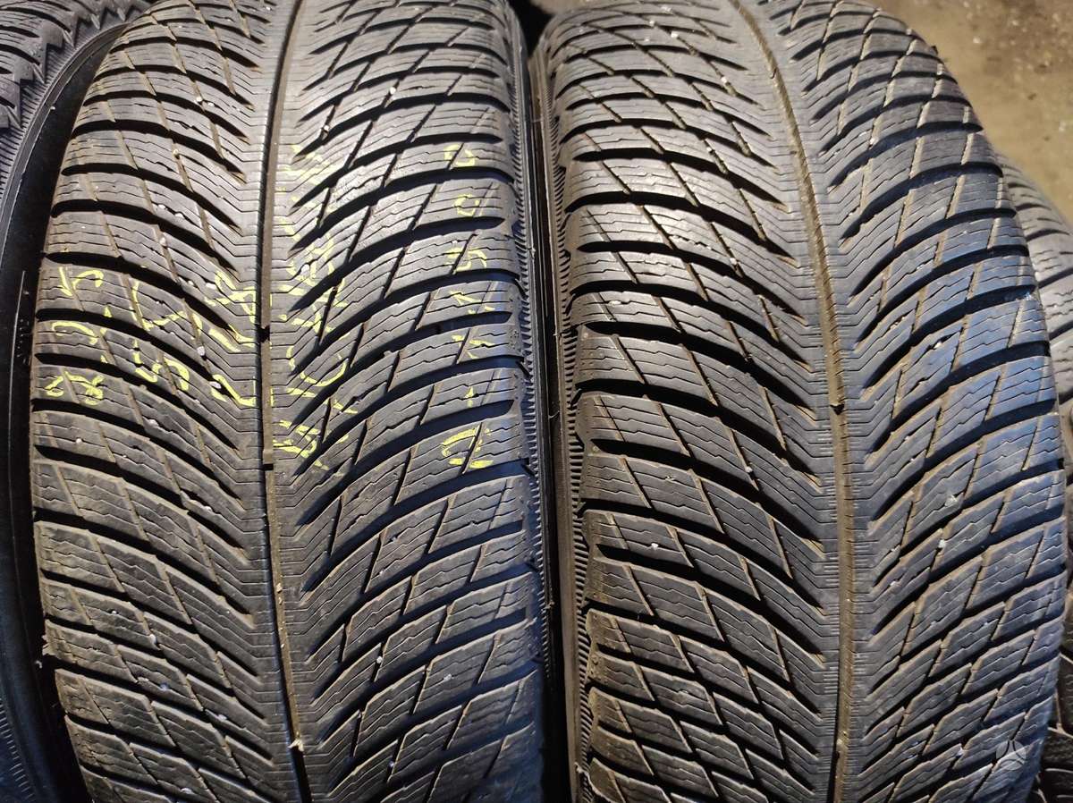 Pirelli, зимние 225/55 R18