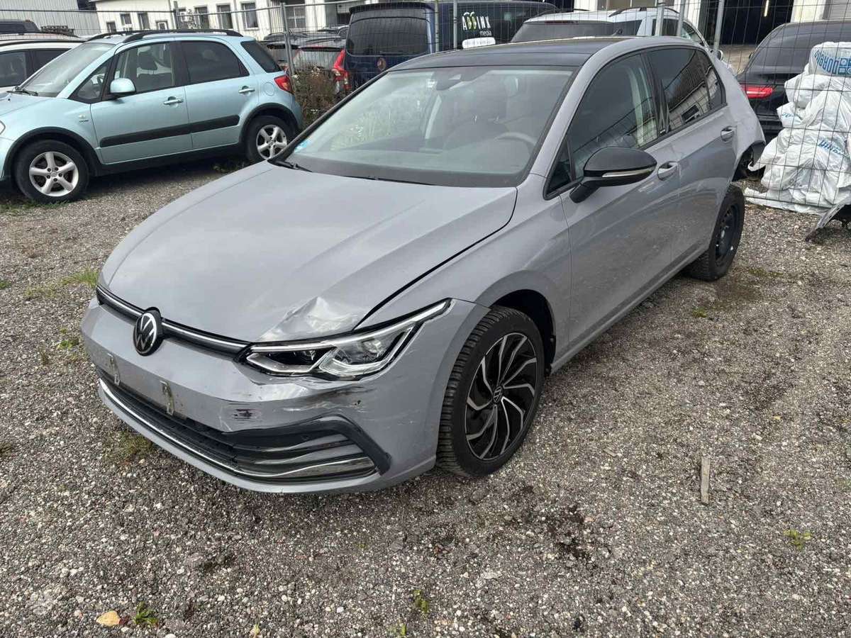 Volkswagen Golf 37068366700