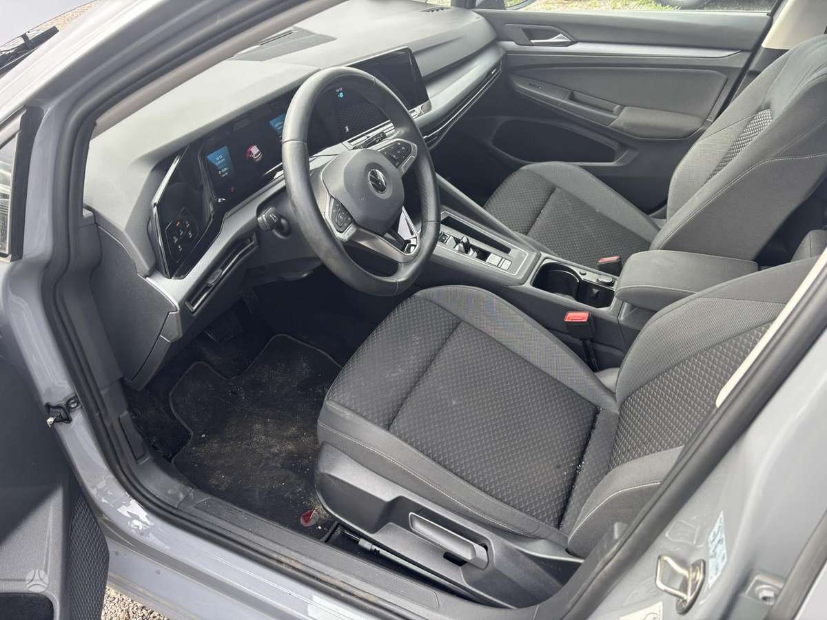 Volkswagen Golf 37068366700