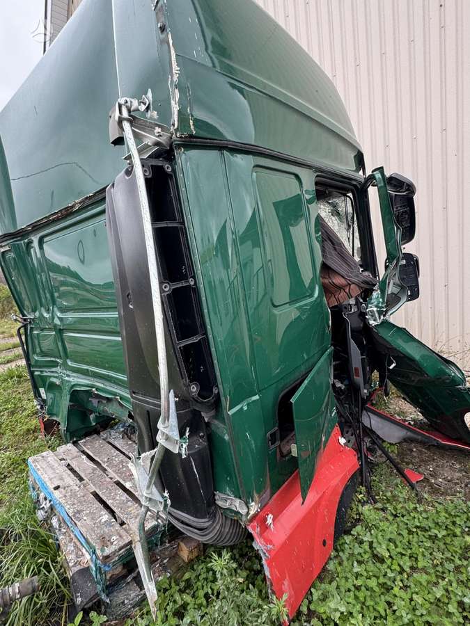 DAF XF-480 mega, vilcējs