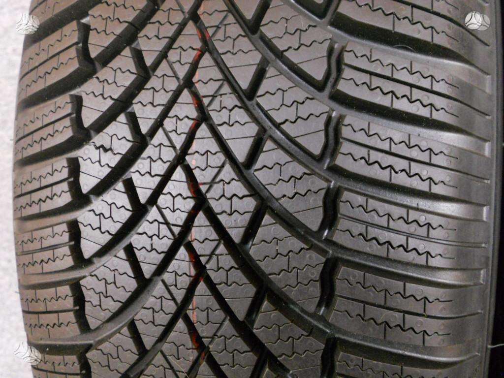 Bridgestone 2023m 95% Blizzak LM005, всесезонные 235/55 R19