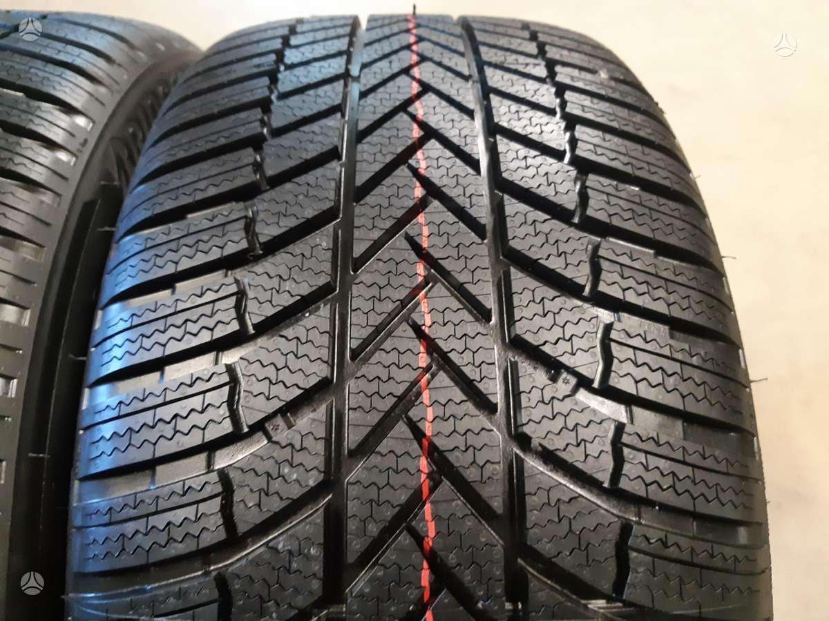 Bridgestone 2024m 95% Blizzak LM005, всесезонные 255/50 R19