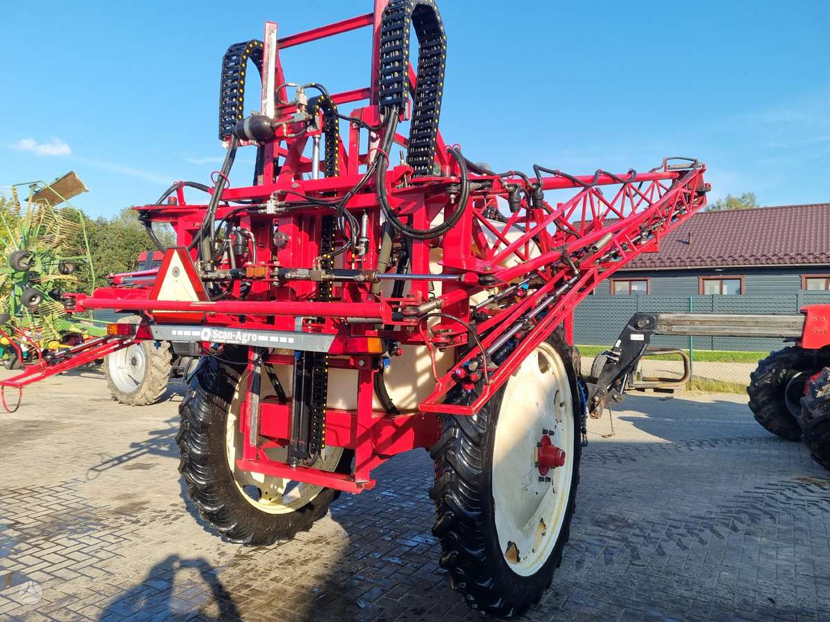 SCAN AGRO Scan- Sprayer 2700, разбрызгиватели