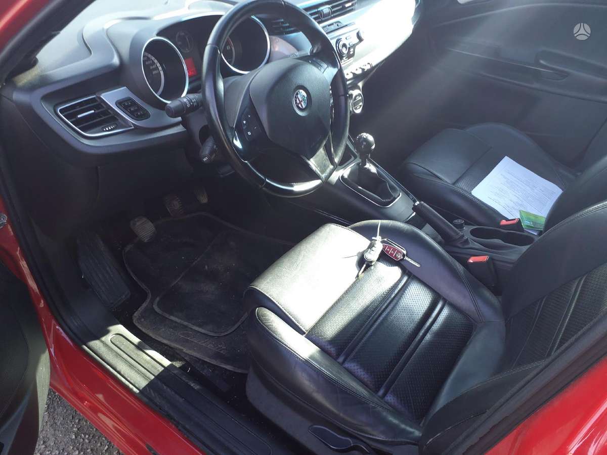 Alfa Romeo Giulietta for parts