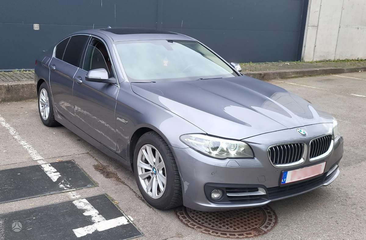 BMW 528, 2.0 l., Седан