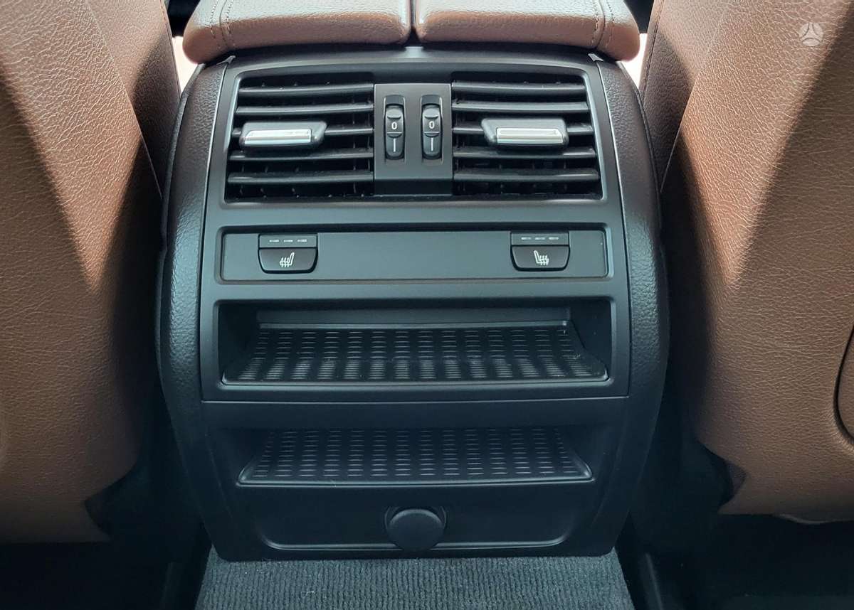 BMW 528, 2.0 l., Седан