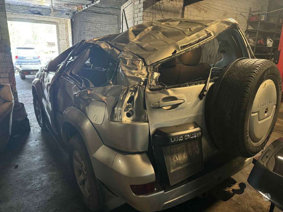 Toyota Land Cruiser Prado