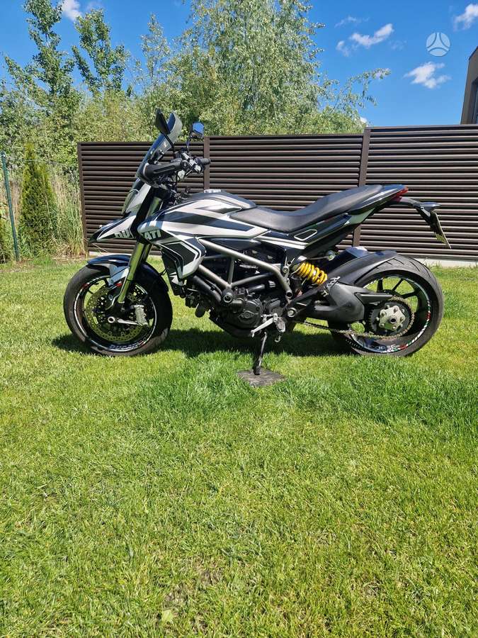 Ducati Hypermotard 800cc, supermoto / супермото