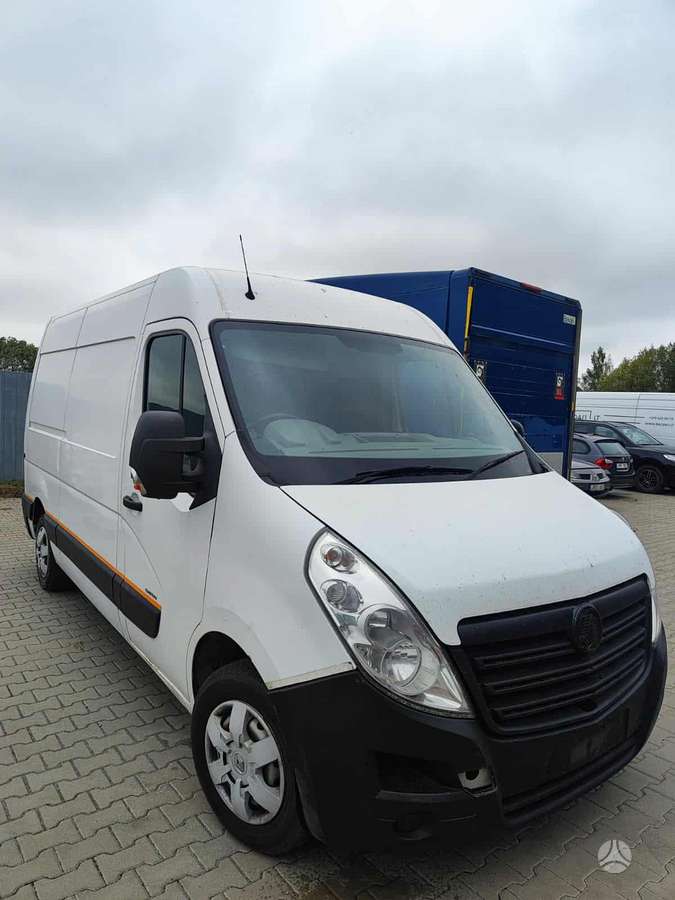 Opel Movano