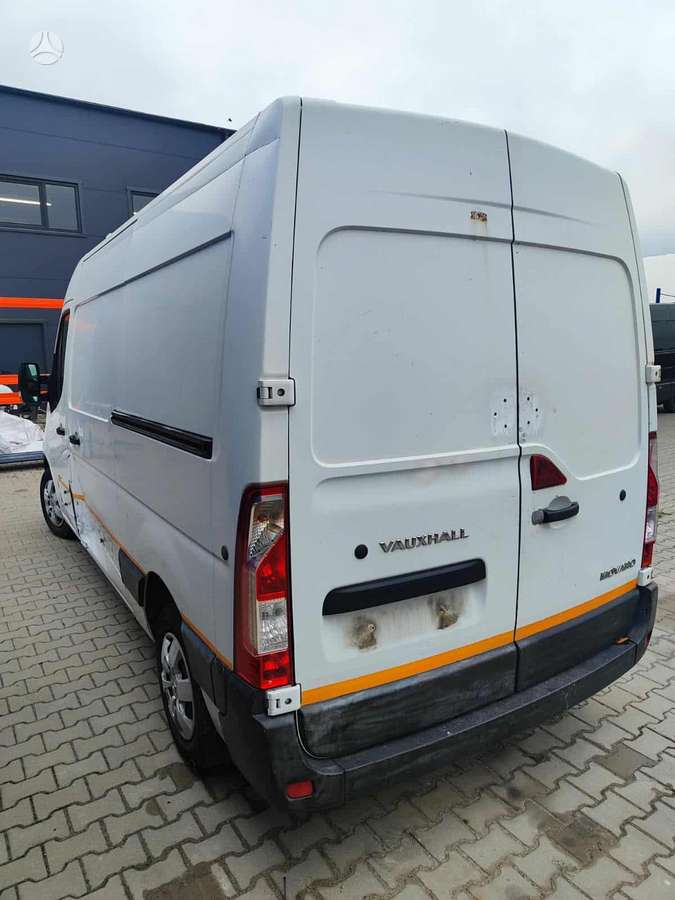 Opel Movano