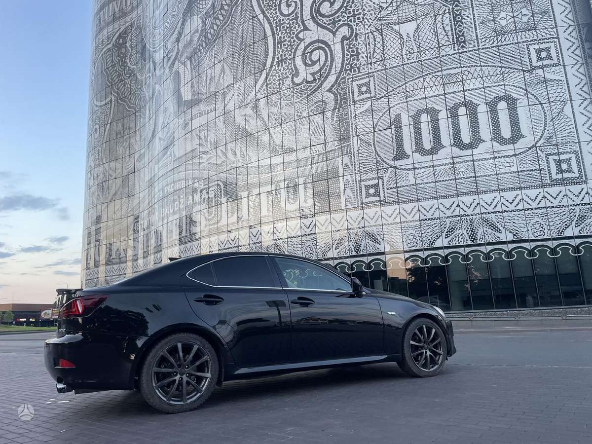 Lexus IS 250, 2.5 l., Седан