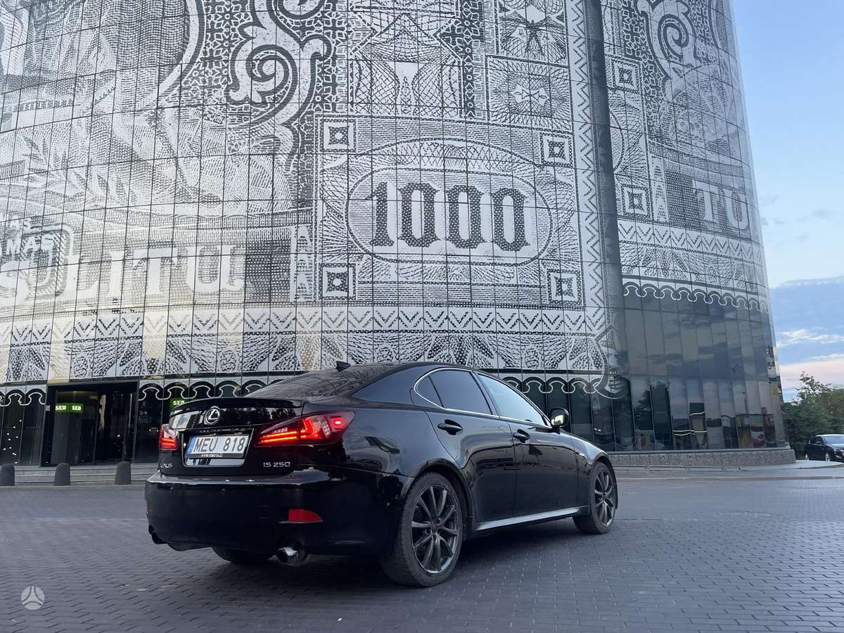 Lexus IS 250, 2.5 l., Седан