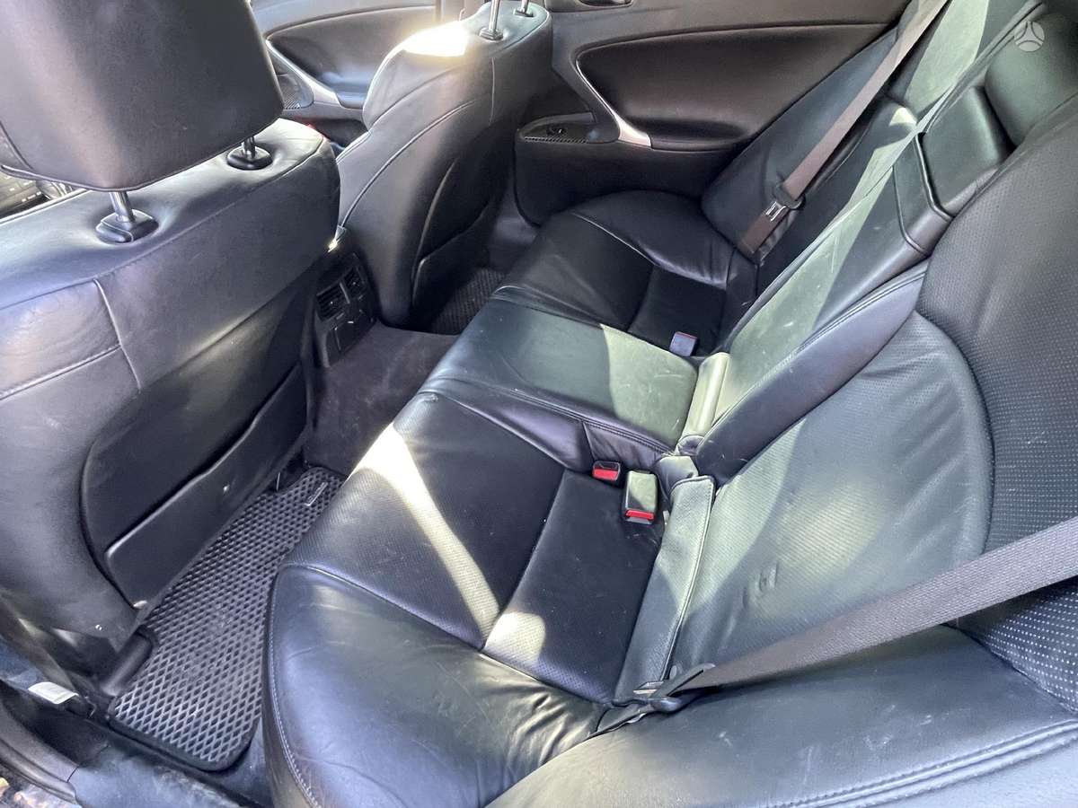 Lexus IS 250, 2.5 l., Седан