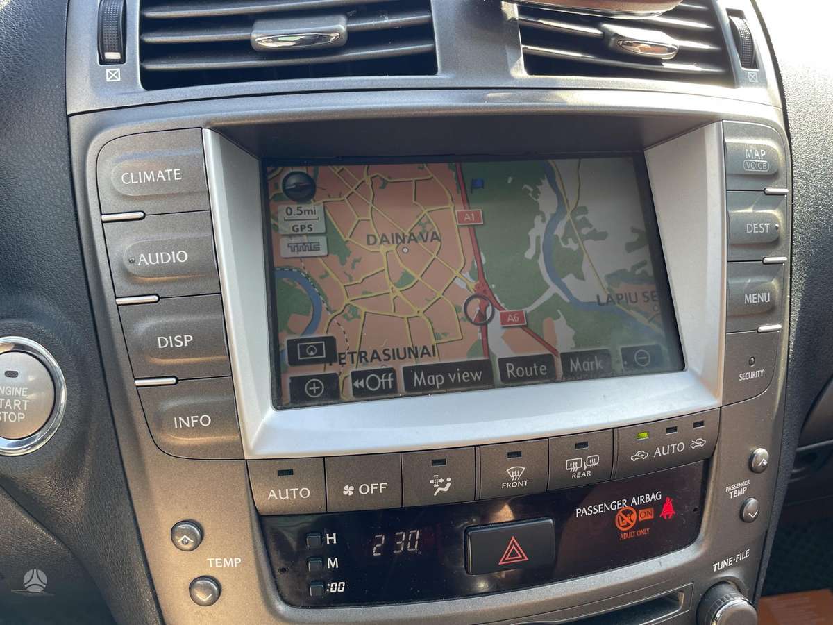 Lexus IS 250, 2.5 l., Седан