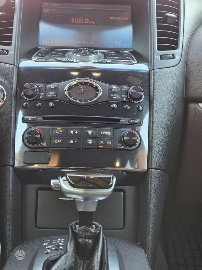 Infiniti FX50 Fx30 fx35 fx50 qx70
