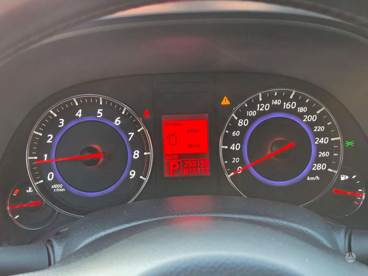 Infiniti FX50 Fx30 fx35 fx50 qx70