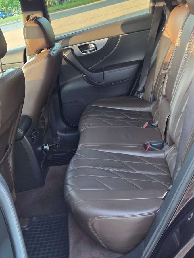 Infiniti FX50 Fx30 fx35 fx50 qx70