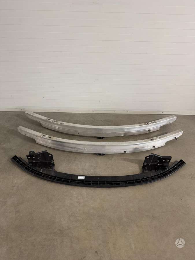 Tesla Model 3 детали кузова