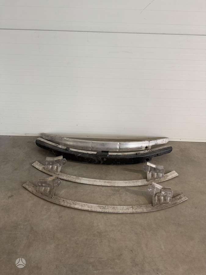 Tesla Model 3 body parts