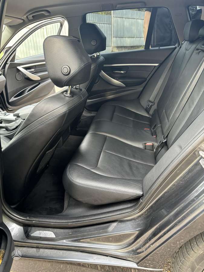 BMW 330, 3.0 l., Универсал