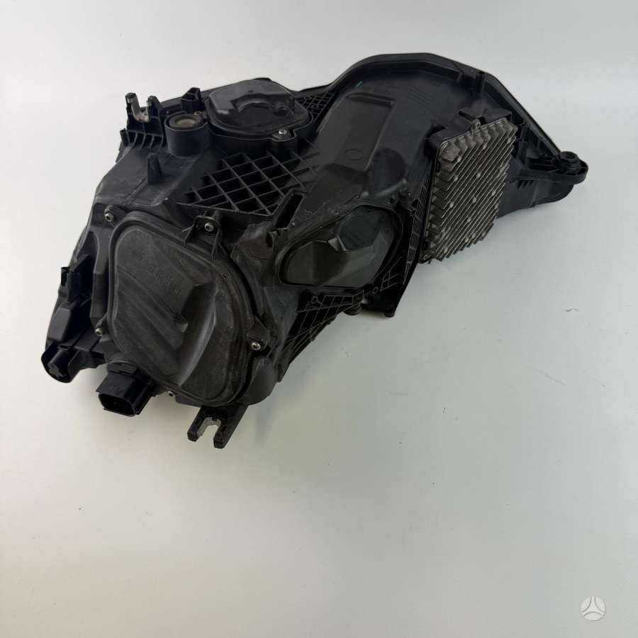 Audi A6 žibintai