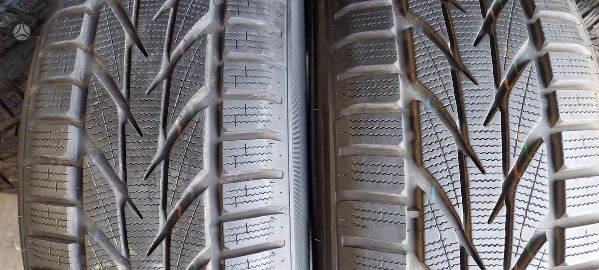 Toyo, winter 215/50 R18