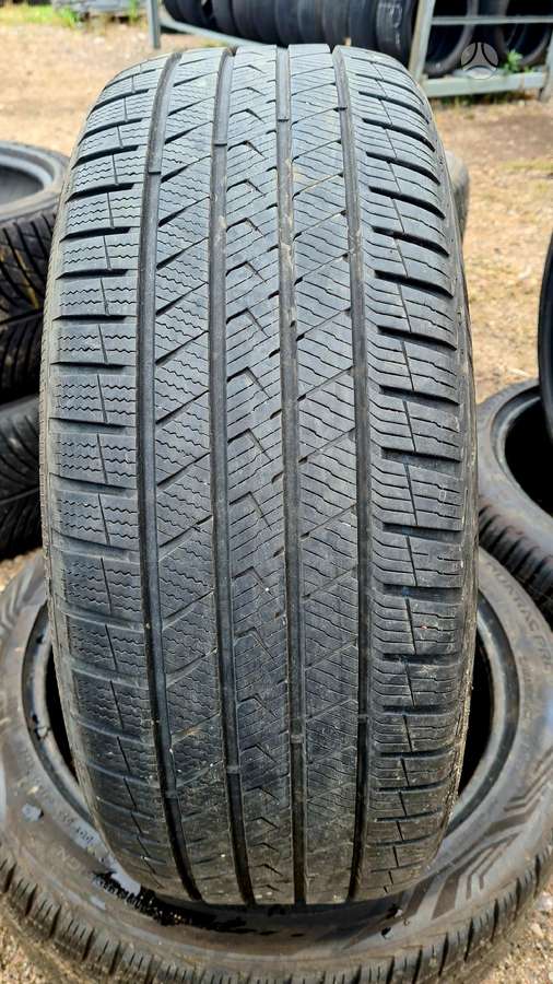 Vredestein, зимние 235/45 R20