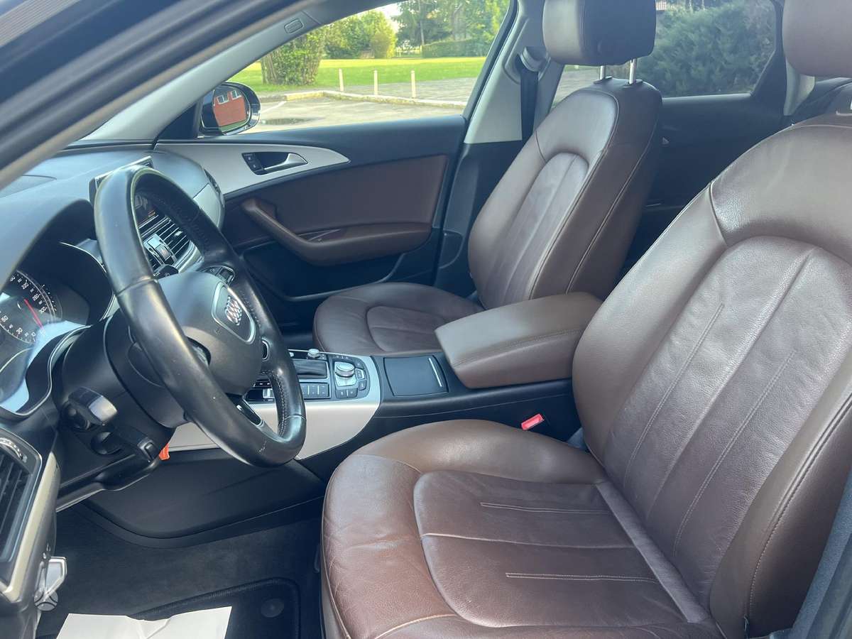 Audi A6, 2.0 l., Седан