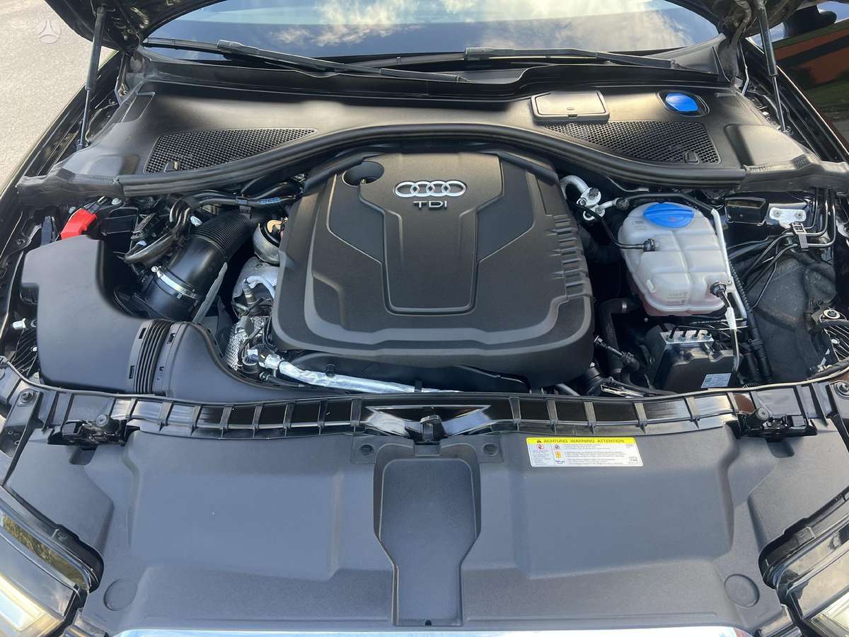 Audi A6, 2.0 l., Седан