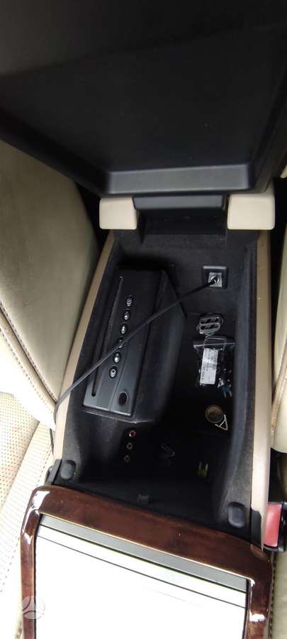 Volvo S80, 4.4 l., Седан