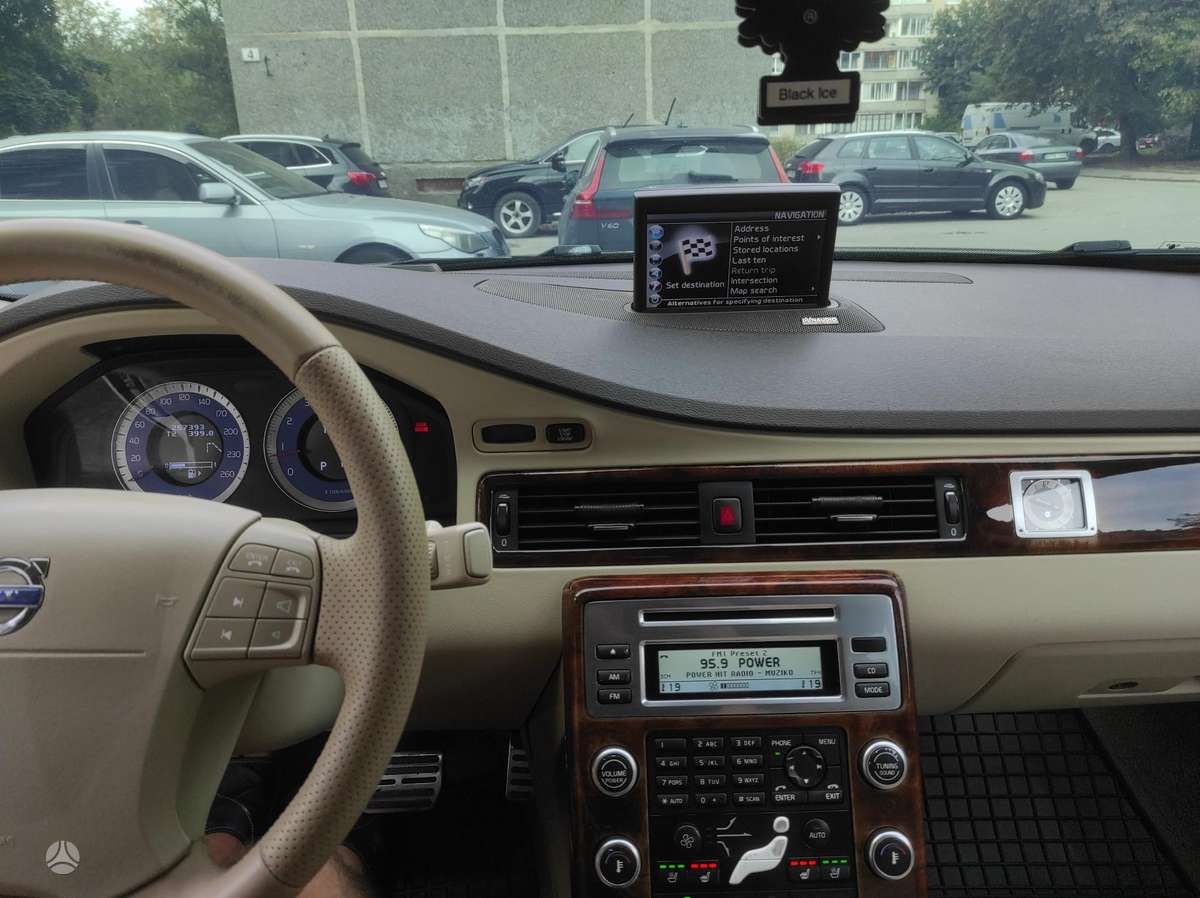 Volvo S80, 4.4 l., Седан