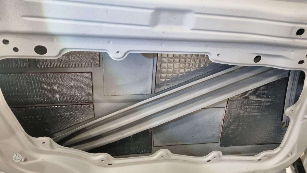 Volvo S80, 4.4 l., Седан