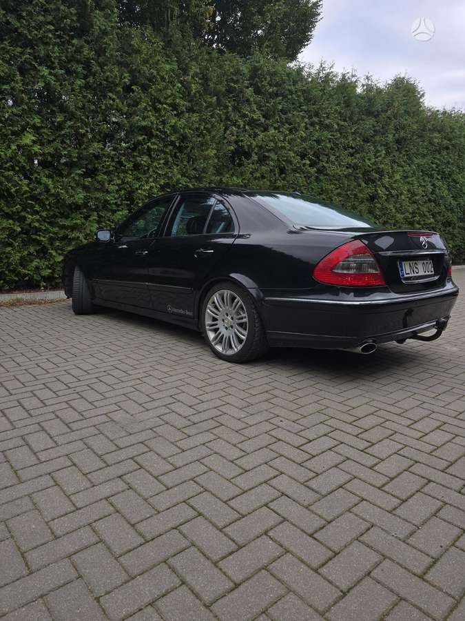 Mercedes-Benz E320, 3.0 l., Седан