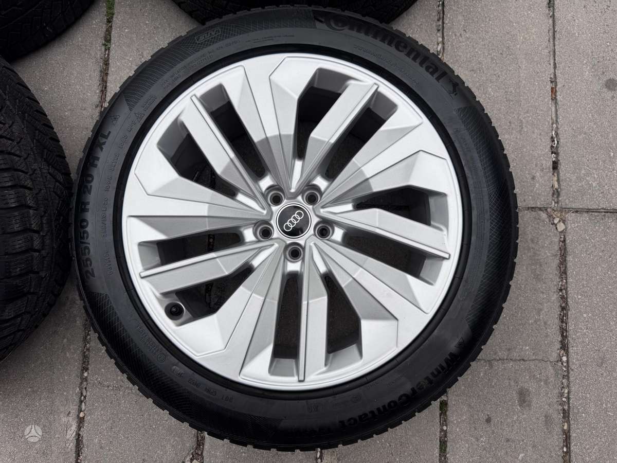 Audi Q8, light alloy, R20