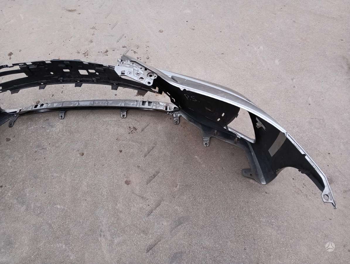 Lexus IS 220 bumpers