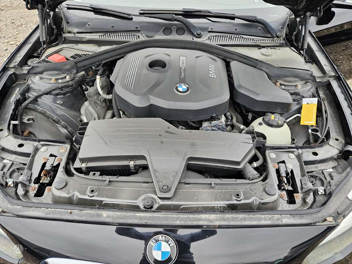 BMW 118, 1.5 l., hatchback