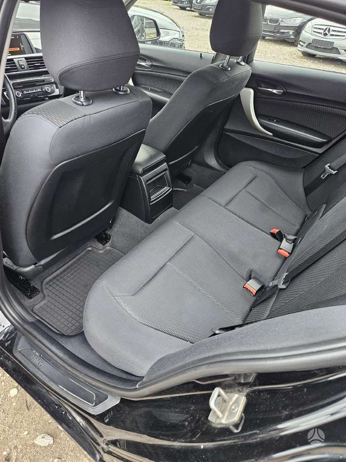 BMW 118, 1.5 l., hatchback