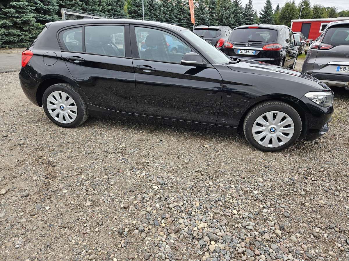 BMW 118, 1.5 l., Хэтчбек