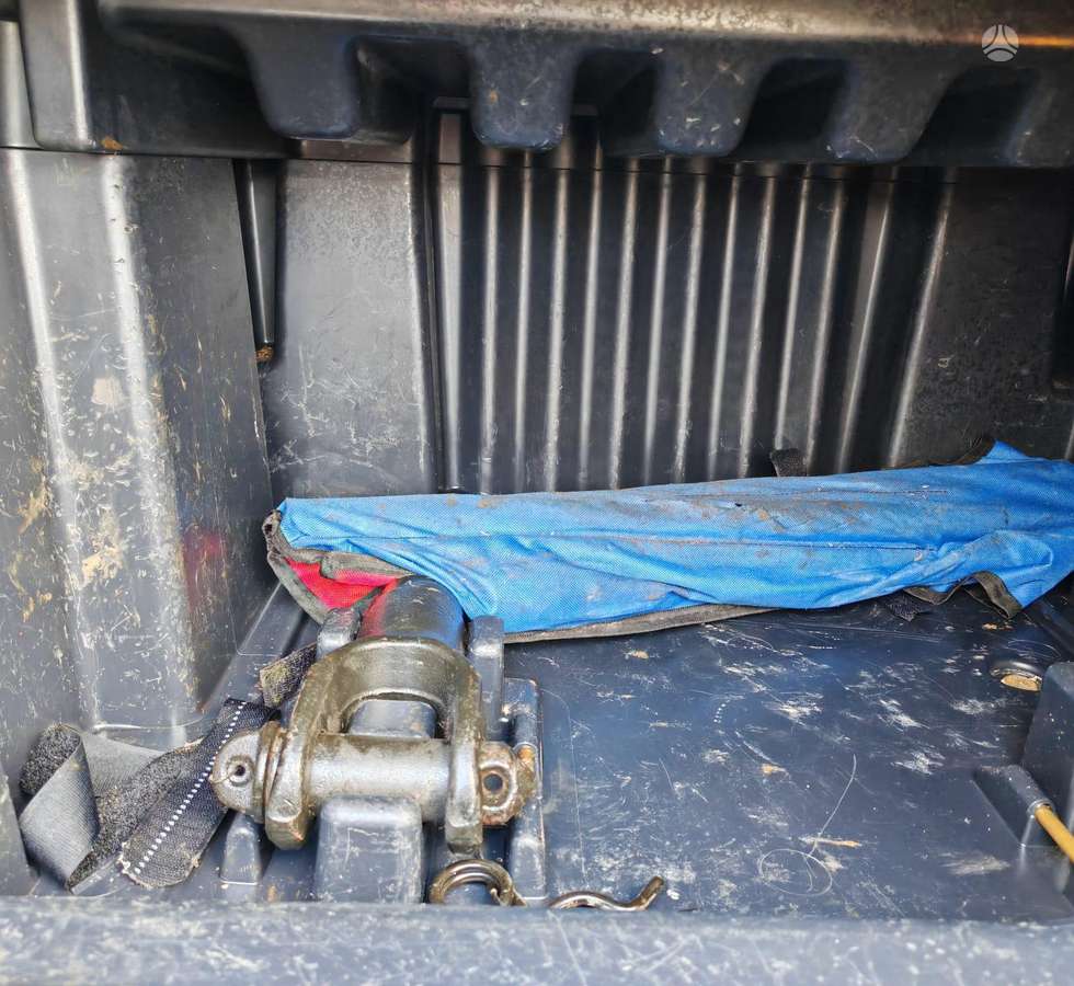DAF 106 SSC Mega  TOP, 2 спальных места
