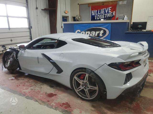 Chevrolet Corvette rezerves daļās