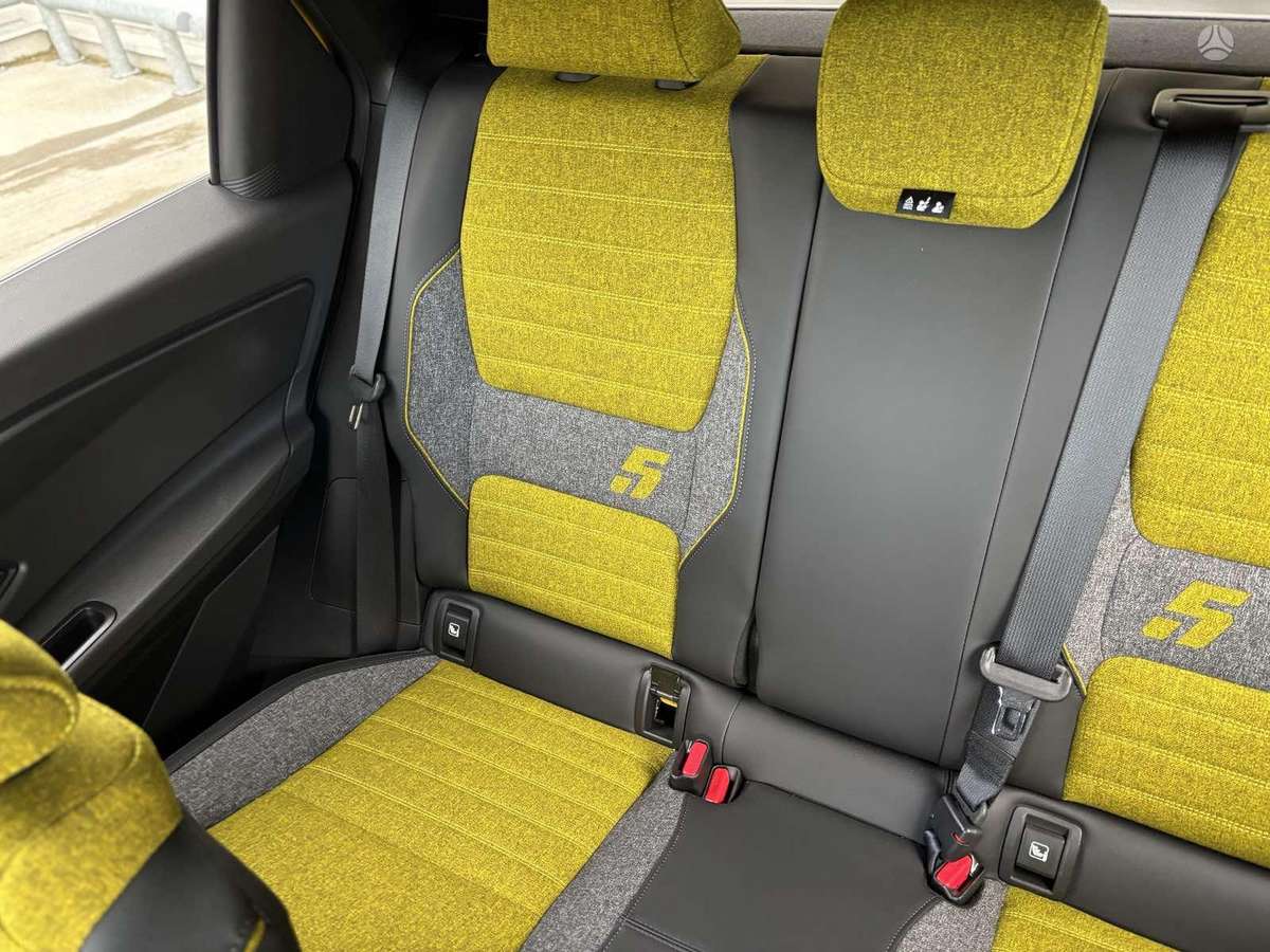 Renault 5 E-Tech, 52 кВт·ч, Хэтчбек