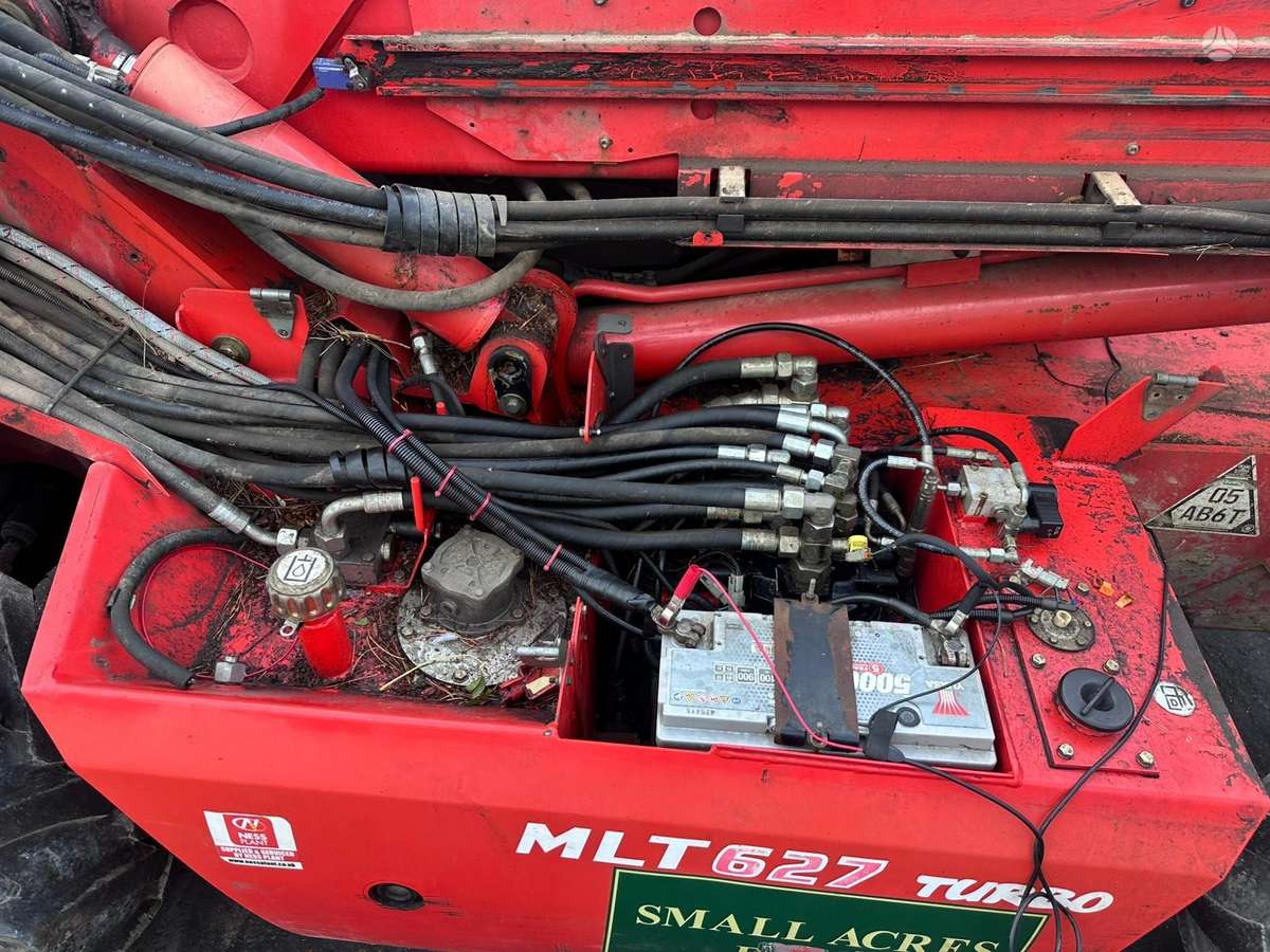 Manitou MLT 627, telescopic handler