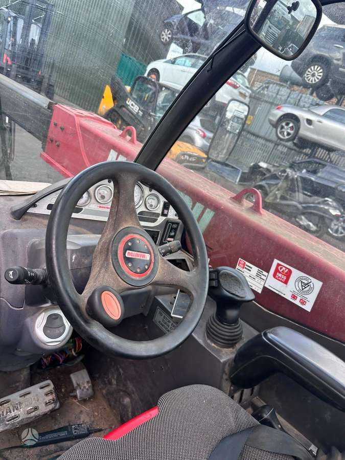 Manitou MLT 627, telescopic handler