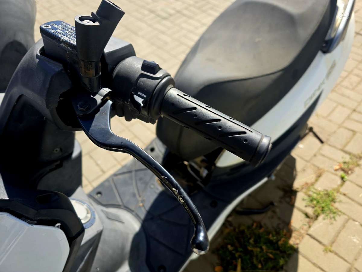 Kymco Grand Dink, scooters / mopeds