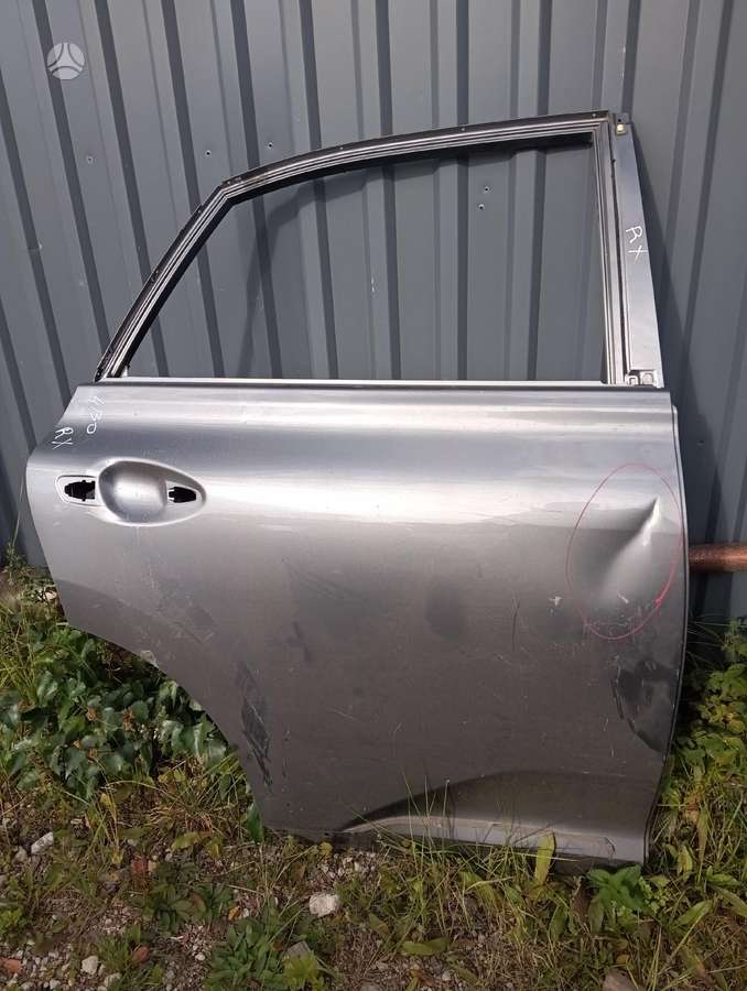 Lexus RX klasė body parts