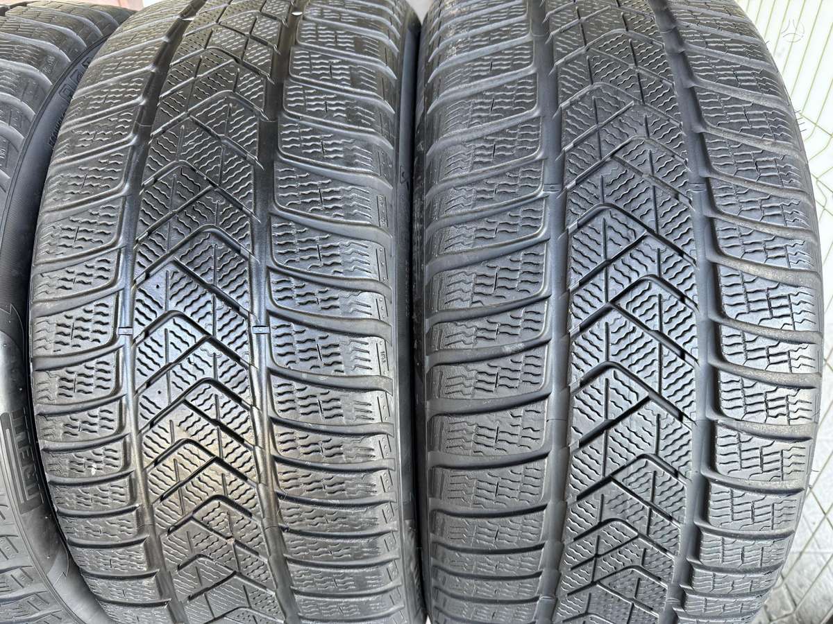 Pirelli ScorpionWinter/2022m, winter 255/40 R20