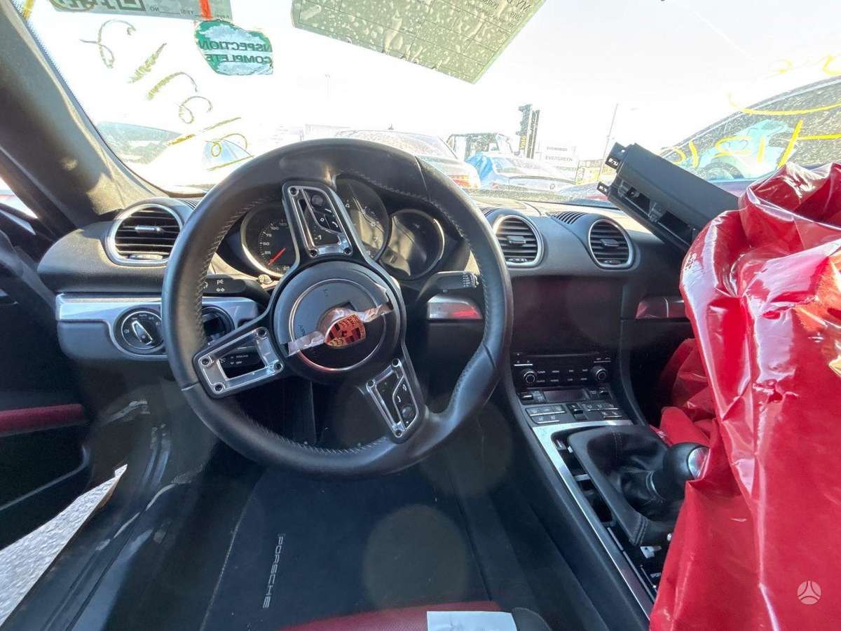 Porsche 718 по частям. 12 000 km