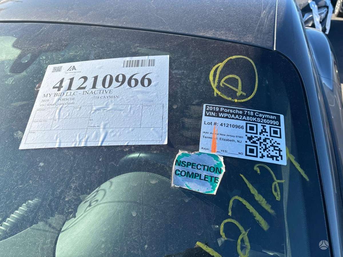 Porsche 718 dalimis. 12 000 km