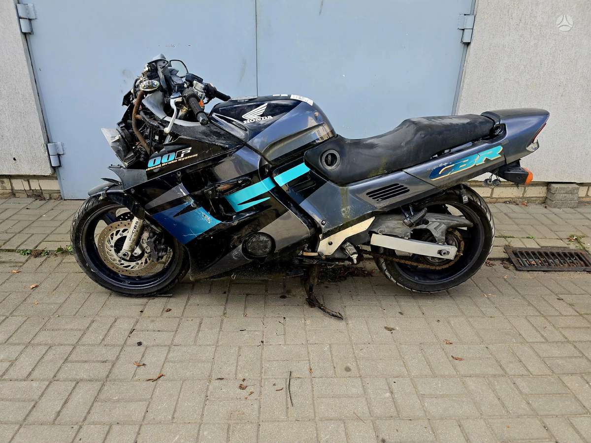 Honda CBR, sportiniai / superbikes